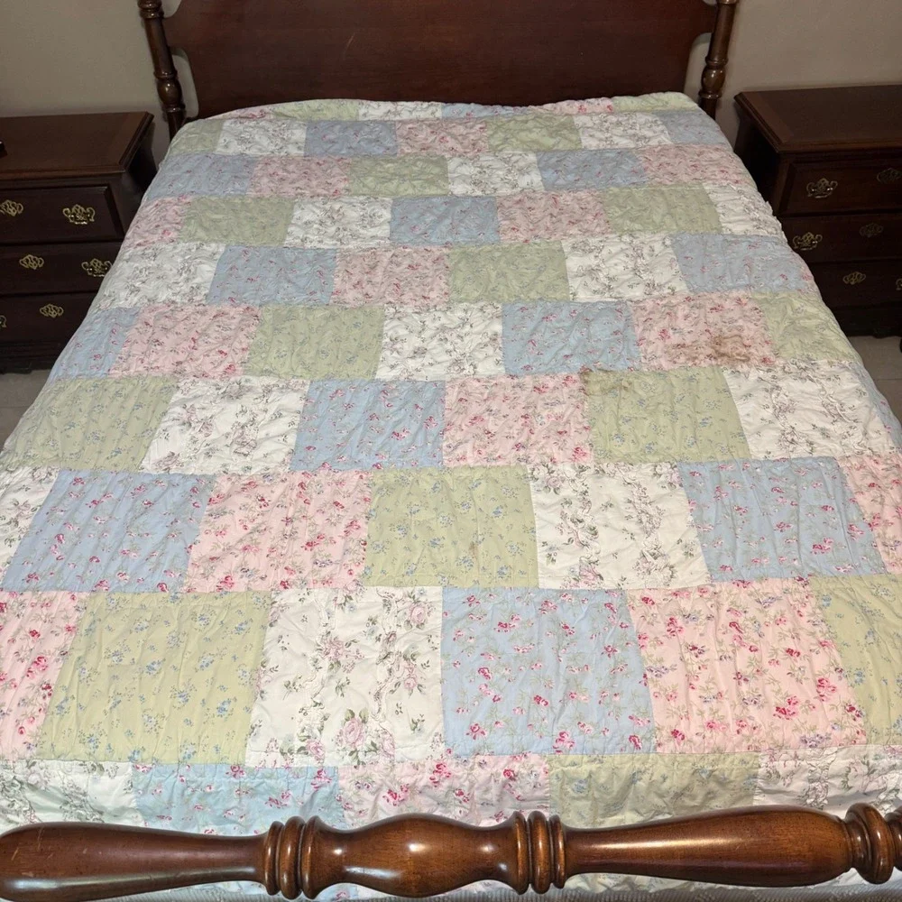 Simply Shabby Chic Pastel Patchwork Floral Reversible Cotton Quilt Full Queen